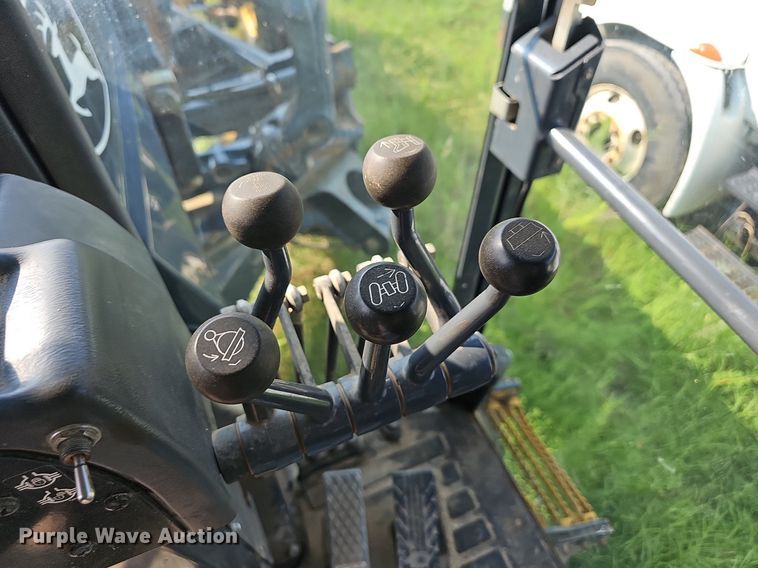 image for item NT9751 2012 John Deere 770G  motor grader