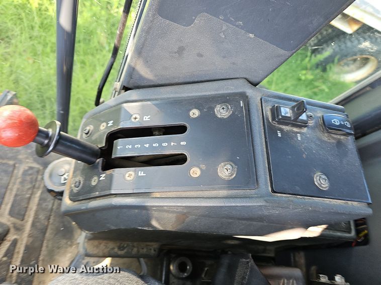 image for item NT9751 2012 John Deere 770G  motor grader