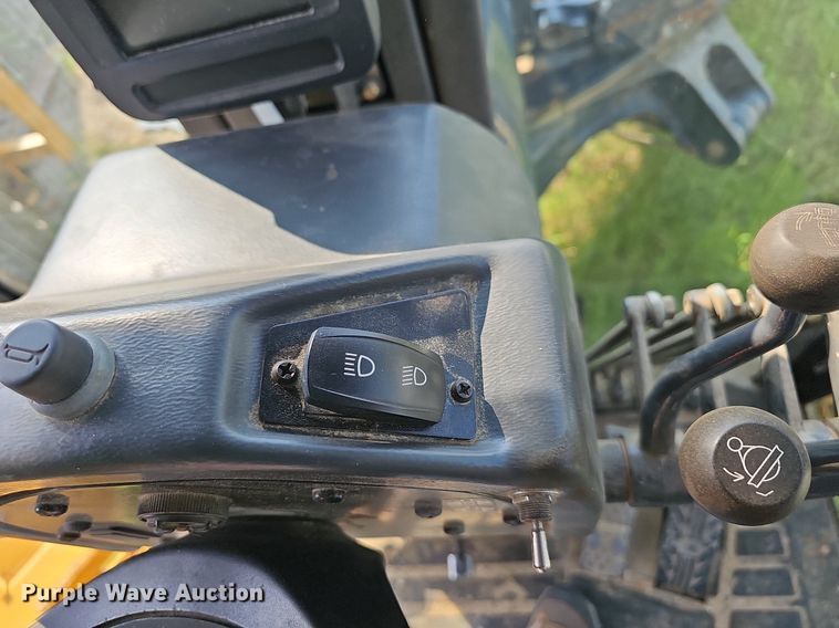 image for item NT9751 2012 John Deere 770G  motor grader