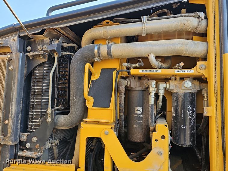 image for item NT9751 2012 John Deere 770G  motor grader