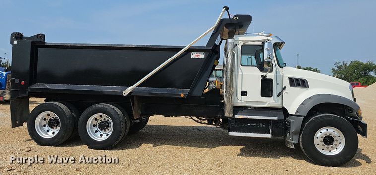 image for item NT9776 2021 Mack Granite  dump truck