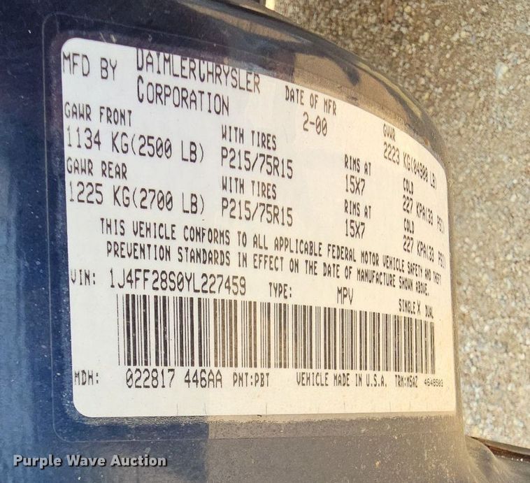 image for item NT9777 2000 Jeep Cherokee  SUV