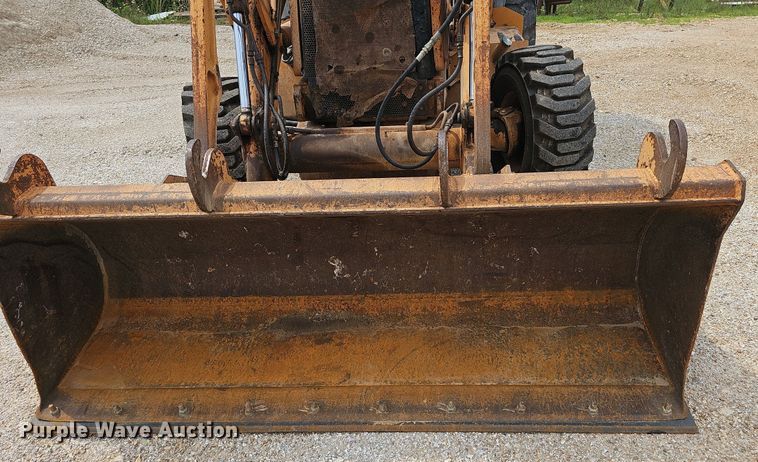 image for item NT9778 2002 Case 590 Super M  backhoe