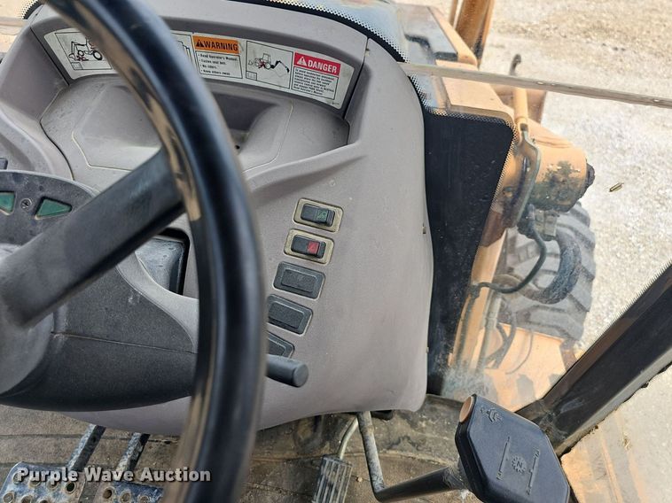 image for item NT9778 2002 Case 590 Super M  backhoe