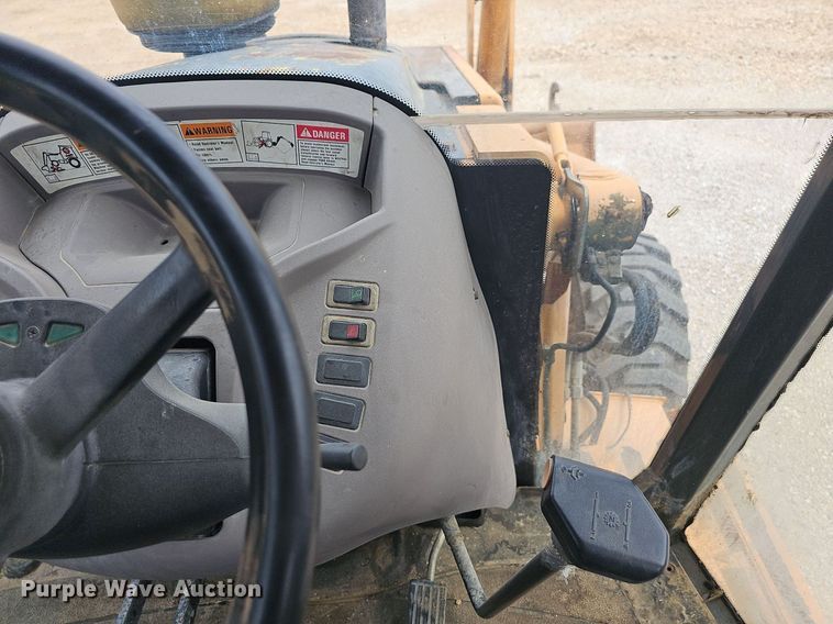 image for item NT9778 2002 Case 590 Super M  backhoe