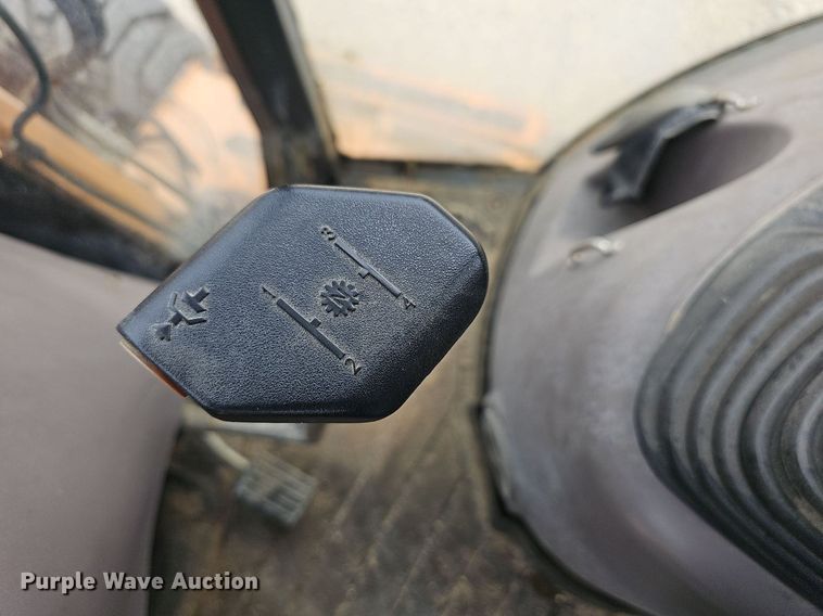 image for item NT9778 2002 Case 590 Super M  backhoe