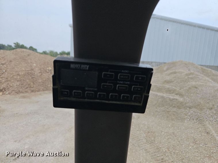 image for item NT9778 2002 Case 590 Super M  backhoe