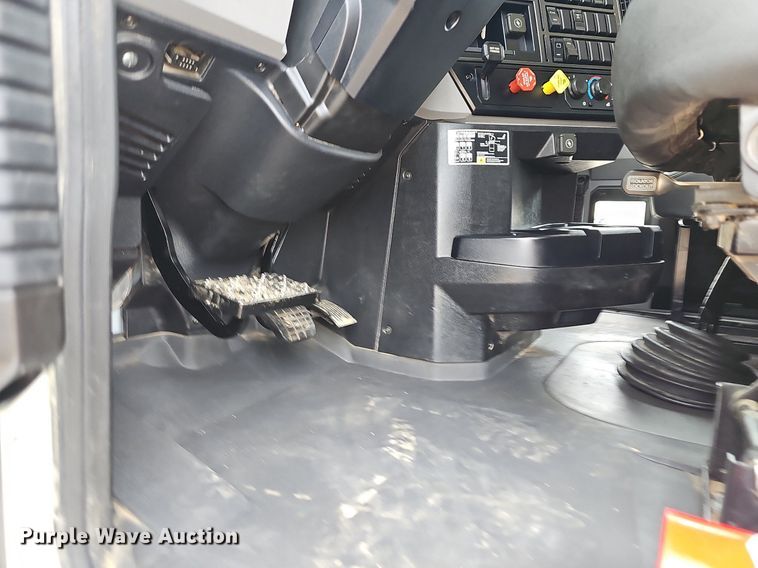 image for item NT9779 2021 Mack Granite  dump truck