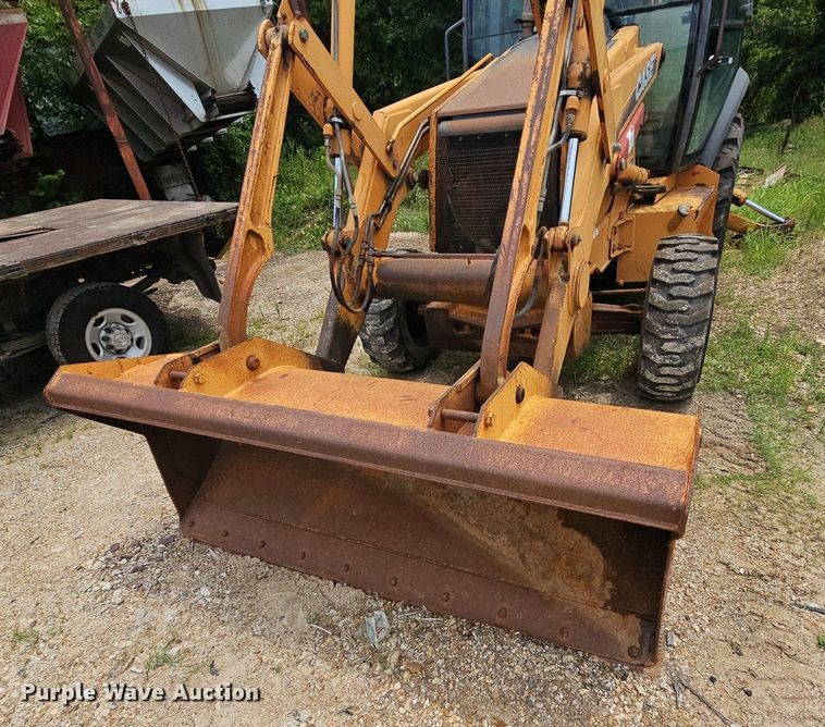 image for item NT9780 2002 Case 580 Super M  backhoe
