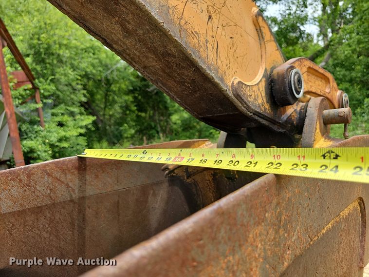 image for item NT9780 2002 Case 580 Super M  backhoe