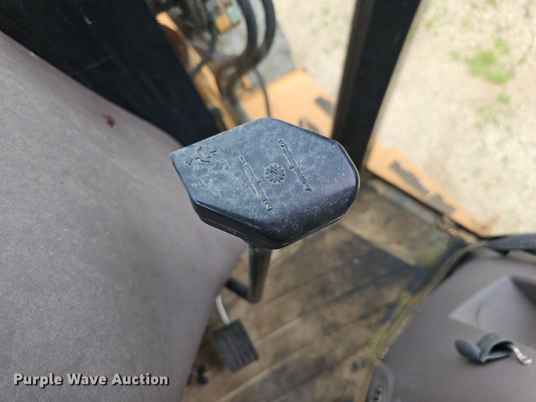 image for item NT9780 2002 Case 580 Super M  backhoe