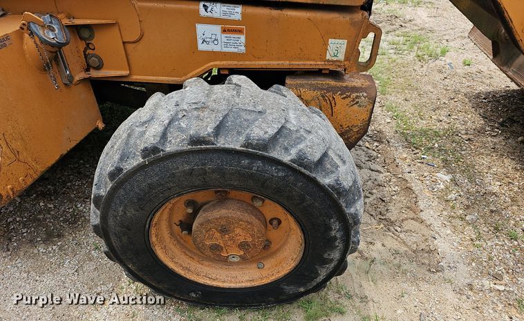 image for item NT9780 2002 Case 580 Super M  backhoe