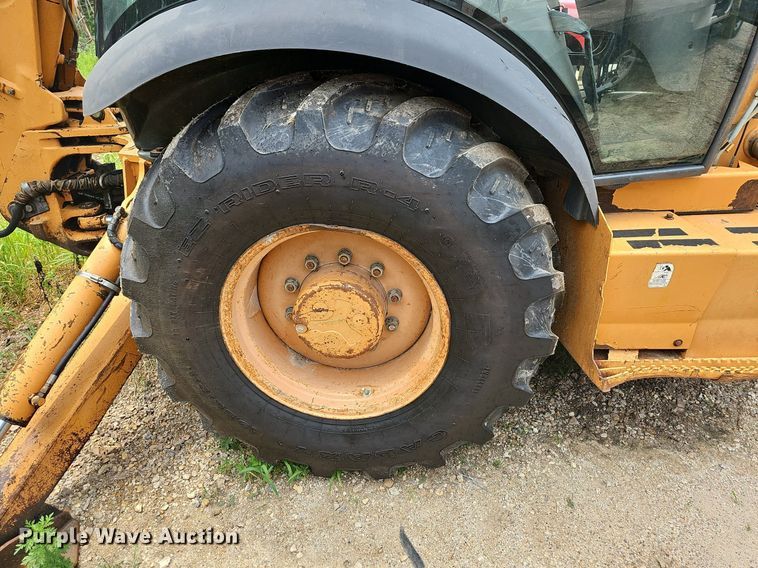 image for item NT9780 2002 Case 580 Super M  backhoe