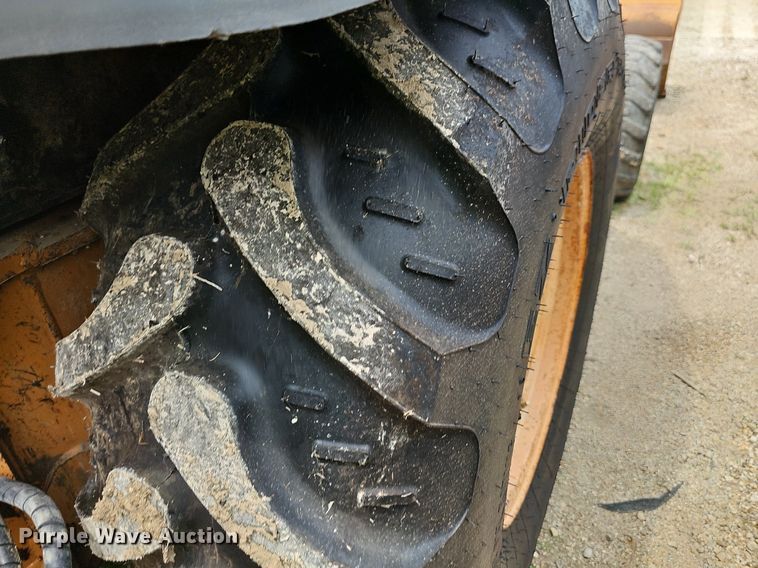 image for item NT9780 2002 Case 580 Super M  backhoe