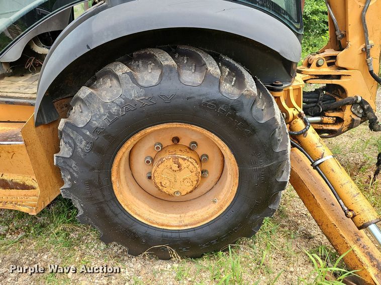 image for item NT9780 2002 Case 580 Super M  backhoe