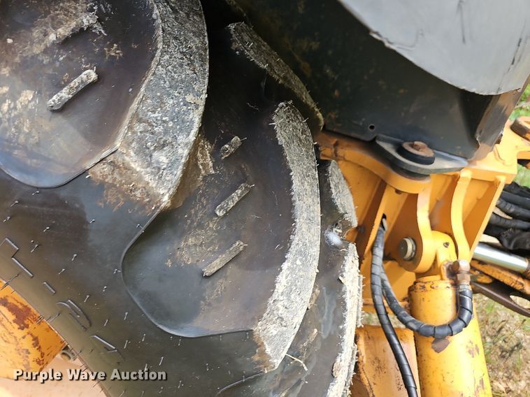 image for item NT9780 2002 Case 580 Super M  backhoe