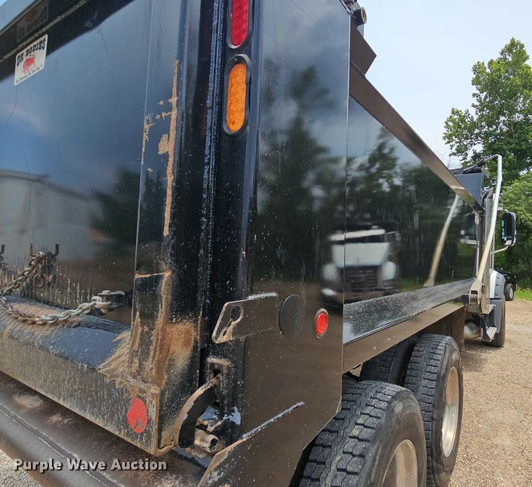 image for item NT9781 2021 Mack Granite  dump truck