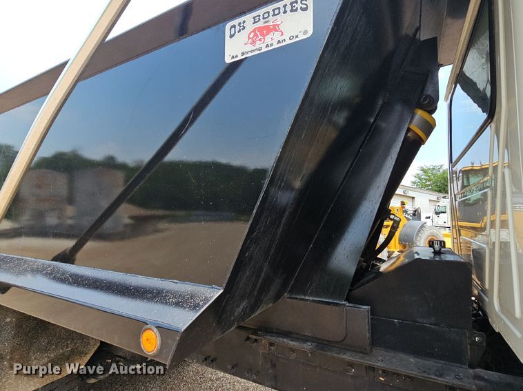 image for item NT9781 2021 Mack Granite  dump truck