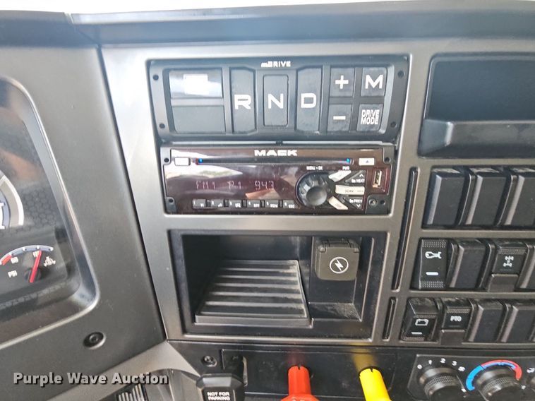 image for item NT9781 2021 Mack Granite  dump truck