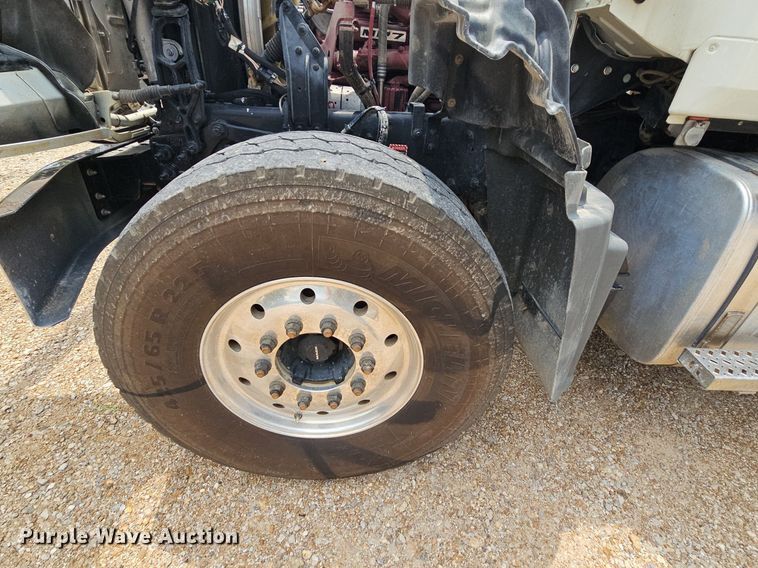 image for item NT9781 2021 Mack Granite  dump truck