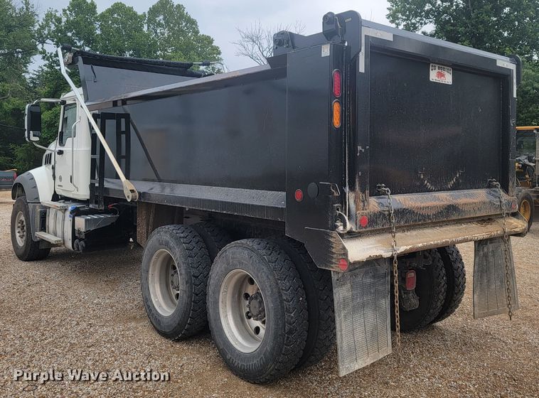 image for item NT9782 2021 Mack Granite  dump truck