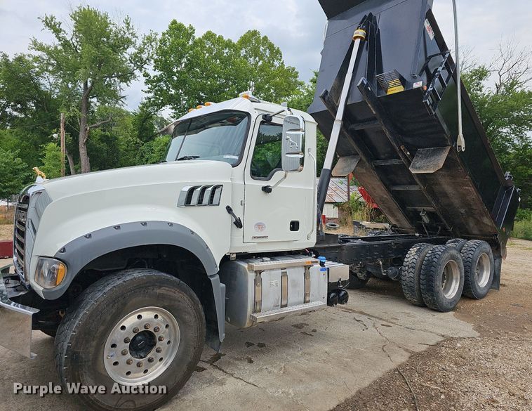 image for item NT9782 2021 Mack Granite  dump truck