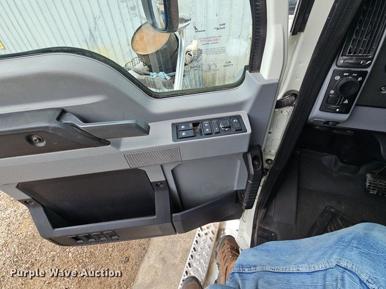 image for item NT9782 2021 Mack Granite  dump truck