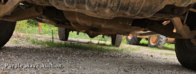 image for item NT9783 2008  Chevrolet Silverado 2500HD  flatbed pickup truck