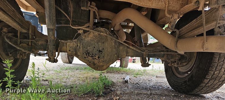 image for item NT9783 2008  Chevrolet Silverado 2500HD  flatbed pickup truck