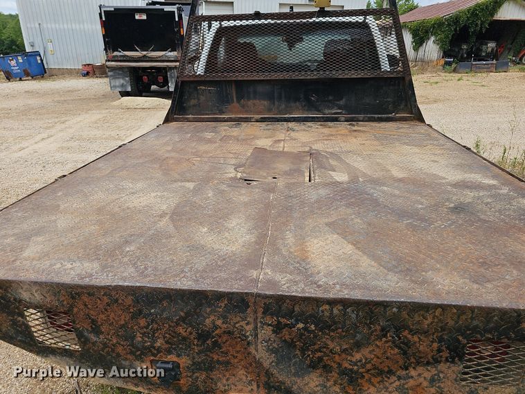 image for item NT9783 2008  Chevrolet Silverado 2500HD  flatbed pickup truck