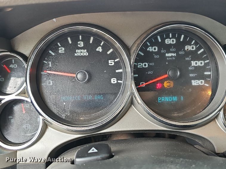 image for item NT9783 2008  Chevrolet Silverado 2500HD  flatbed pickup truck