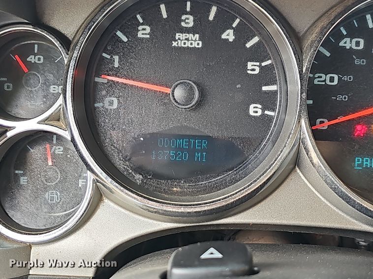 image for item NT9783 2008  Chevrolet Silverado 2500HD  flatbed pickup truck