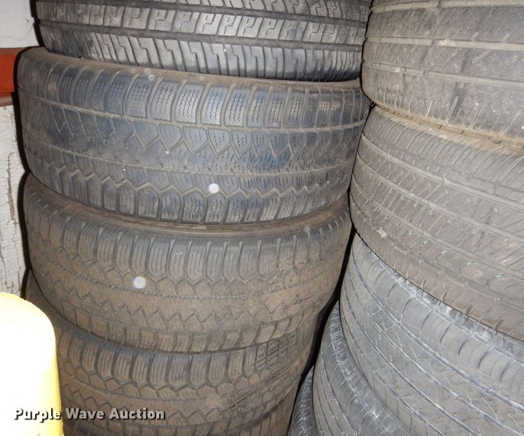 image for item NU9005 Approximately 200 tires