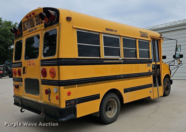 image for item NU9016 1998 GMC Savana 3500  school bus
