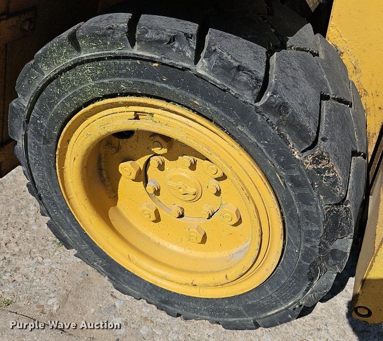 image for item NU9025 Caterpillar V60B  forklift