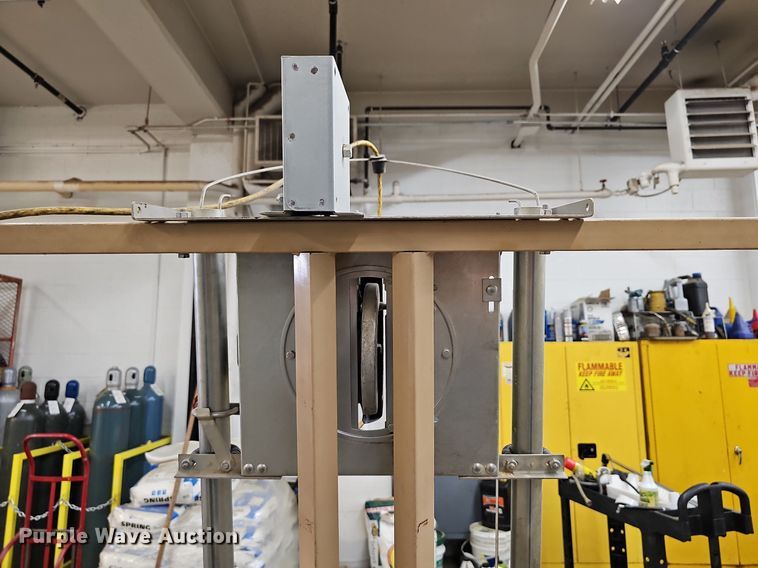 image for item NU9026 Skil  panel saw