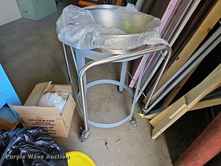 image for item NU9037 Restaurant equipment