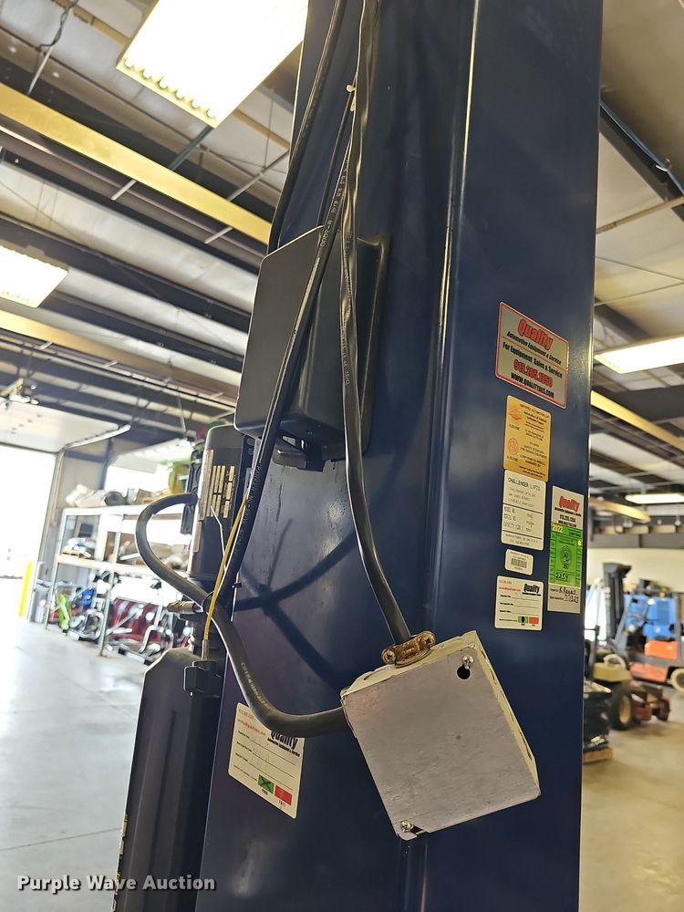 image for item NU9044 Challenger Lifts 39000  automotive lift