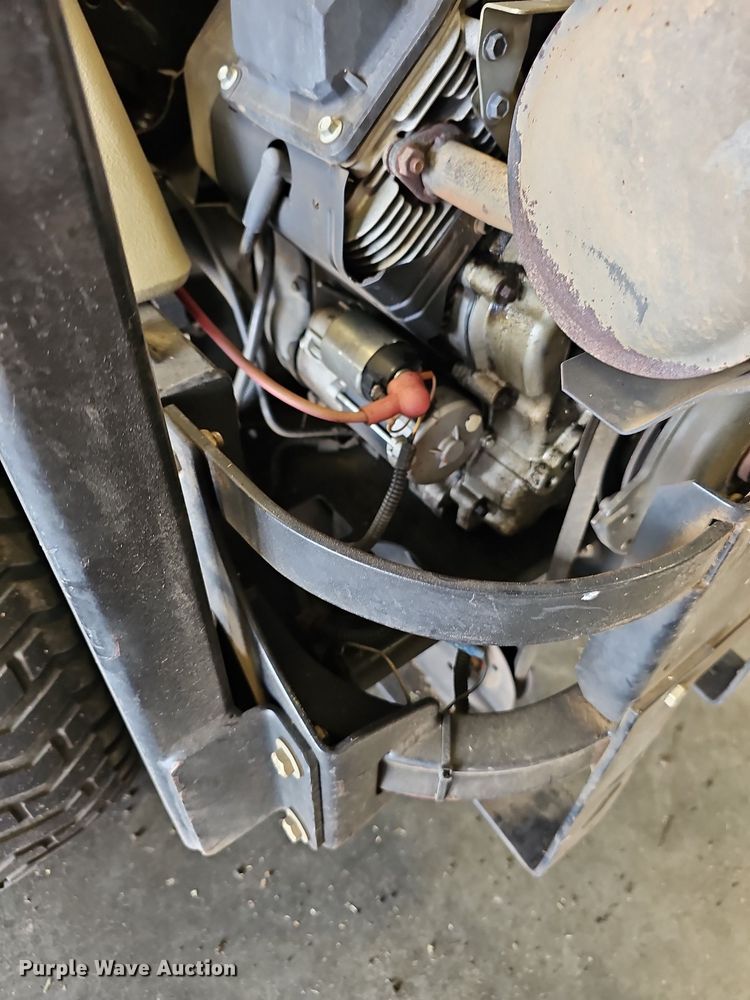 image for item NU9045 Exmark Lazer Z  ZTR lawn mower