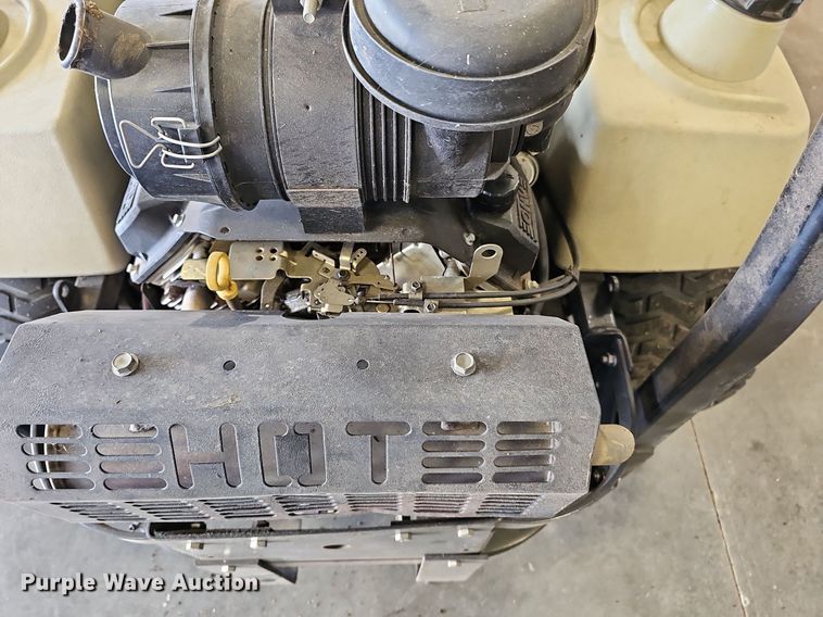 image for item NU9045 Exmark Lazer Z  ZTR lawn mower