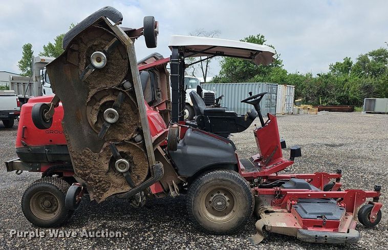 image for item NU9074 Toro Groundsmaster 5900  lawn mower