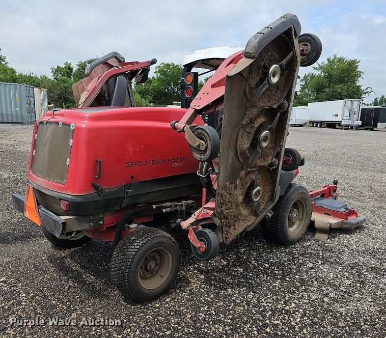 image for item NU9074 Toro Groundsmaster 5900  lawn mower