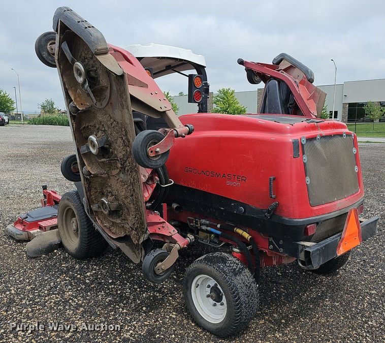 image for item NU9074 Toro Groundsmaster 5900  lawn mower