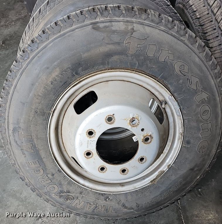 image for item NU9080 (4) 245/75R17 tires