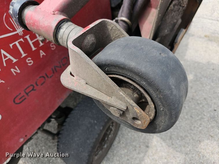 image for item NU9082 Toro Groundsmaster 4000D  lawn mower