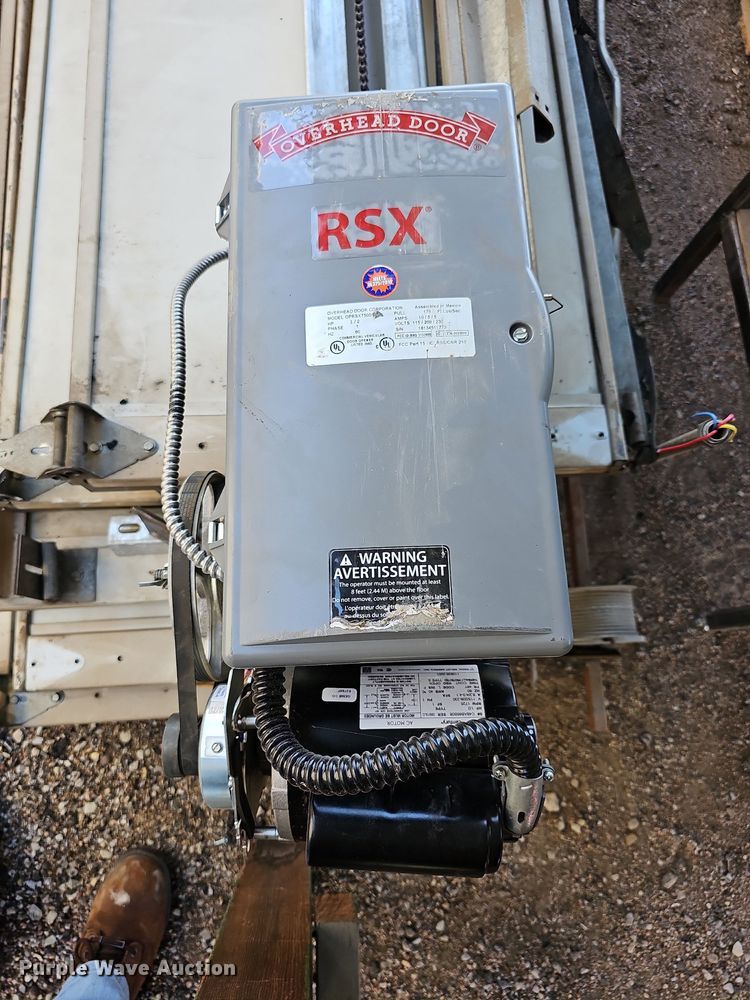 image for item NU9118 Garage door