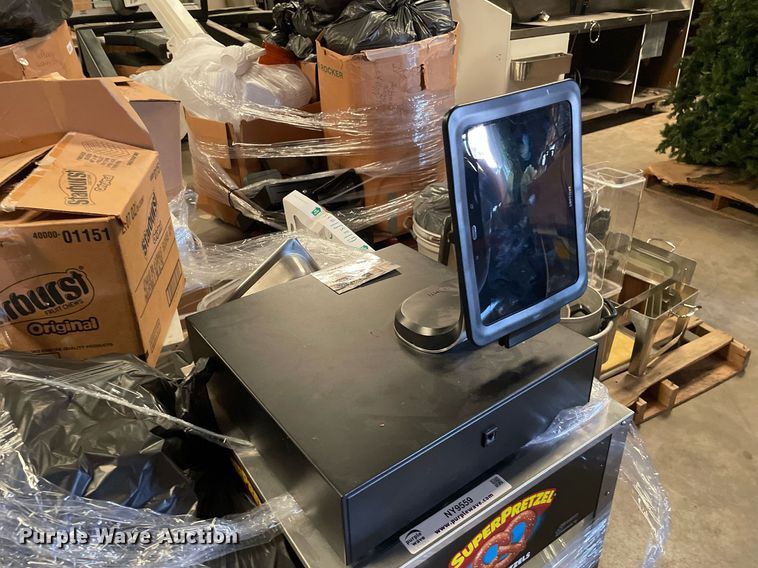 image for item NY9559 (14) pallets of restaurant equipment