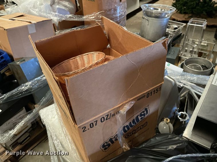 image for item NY9559 (14) pallets of restaurant equipment