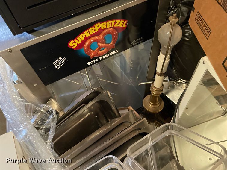 image for item NY9559 (14) pallets of restaurant equipment