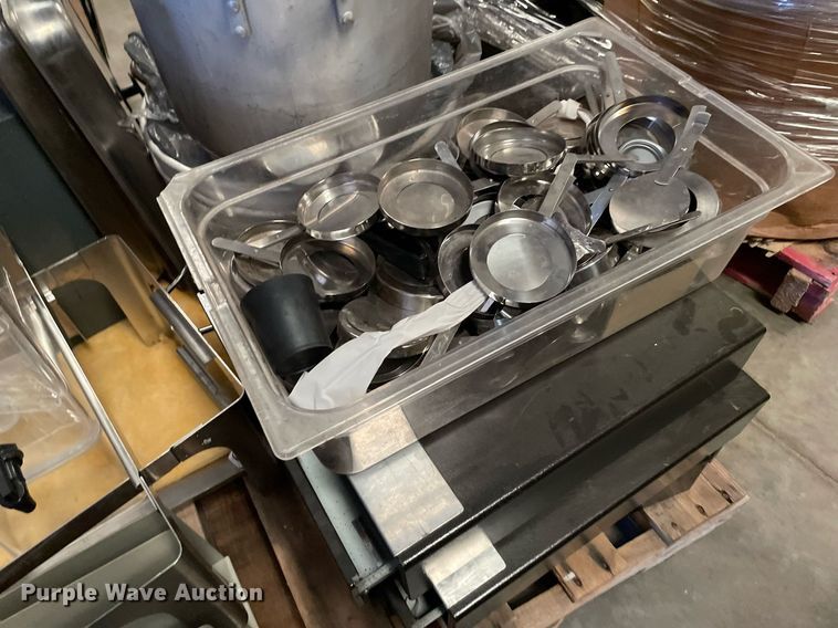 image for item NY9559 (14) pallets of restaurant equipment